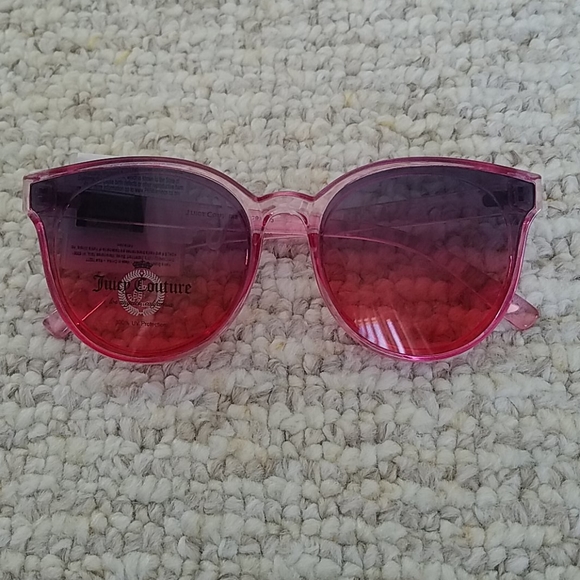 Juicy Couture Accessories - NWT Juicy Couture Pink Sunglasses